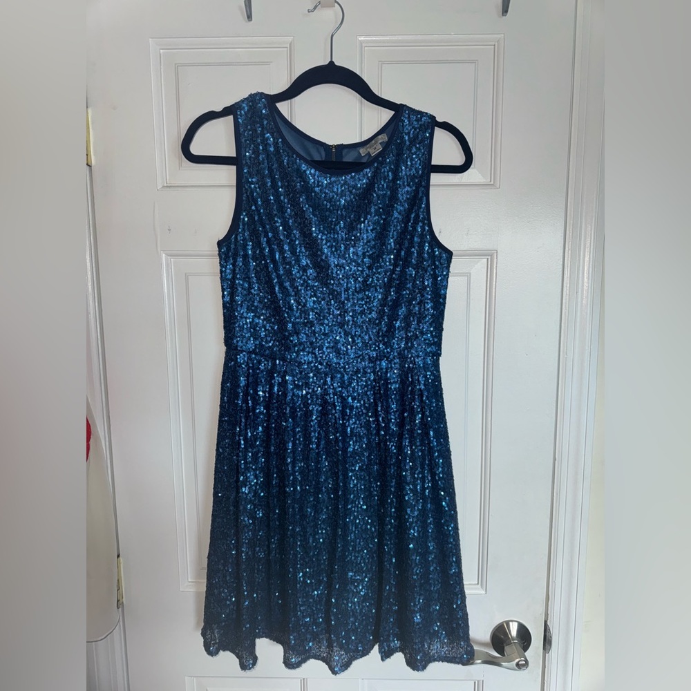 ISSI Blue Sequin Sleeveless Cocktail Dress